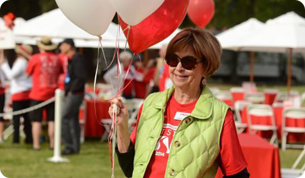 Pat Dando with Balloons Pat Dando with Balloons